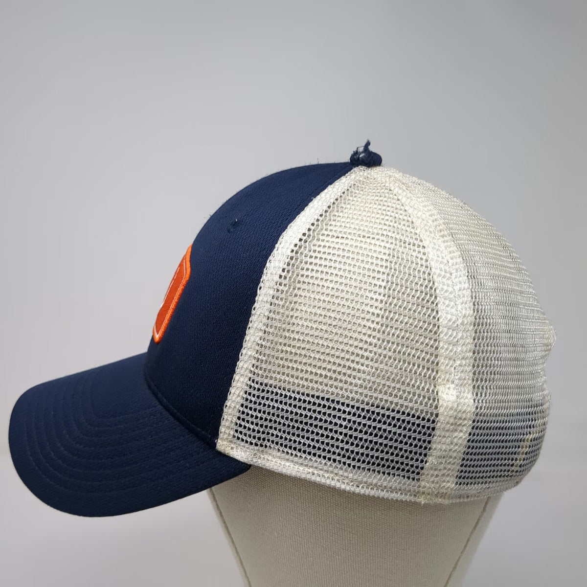 AVID Trucker Hat Blue One Size Fishing Hook Patch Mesh Snapback Fishing Sport