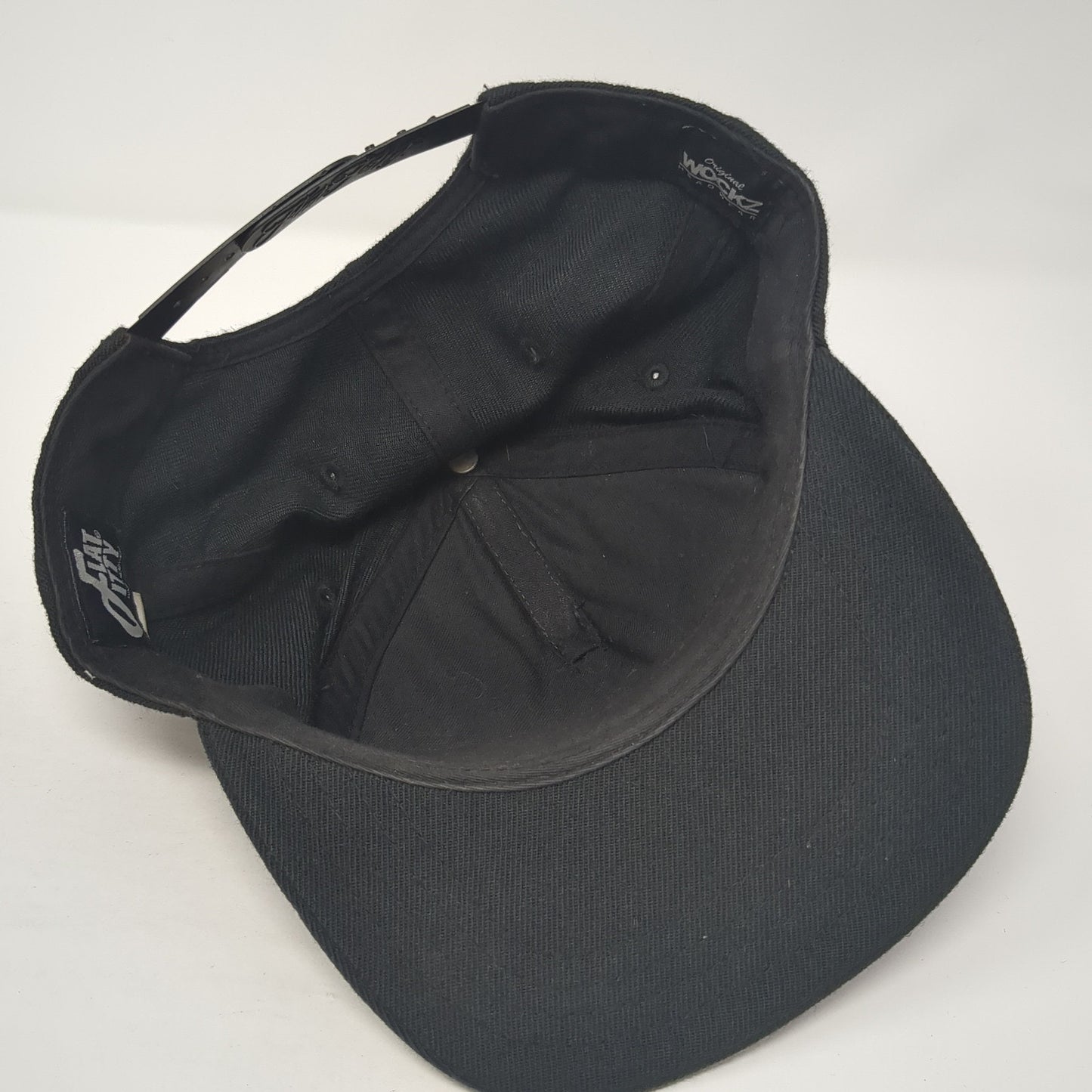 JBWKZ Snapback Hat Black One Size Adjustable Embroidered Flat Fitty