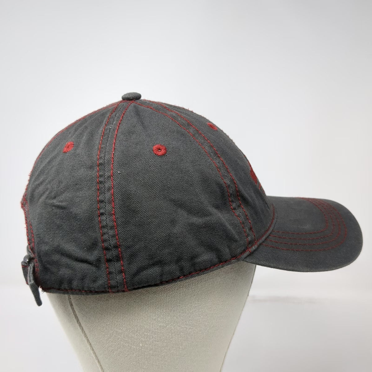 Prairie Mountain Johnny Morris Wonders Wildlife Baseball Cap Gray Red OSFM Hat