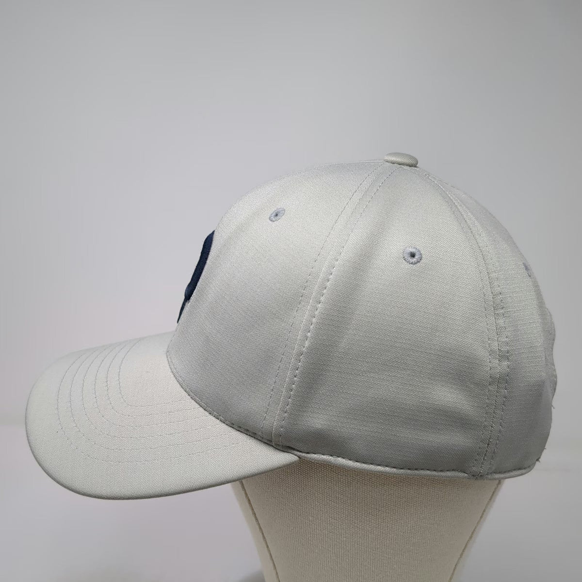 Puma Snapback Hat Gray One Size 110 Flexfit Embroidered P Tour Exclusive Golf