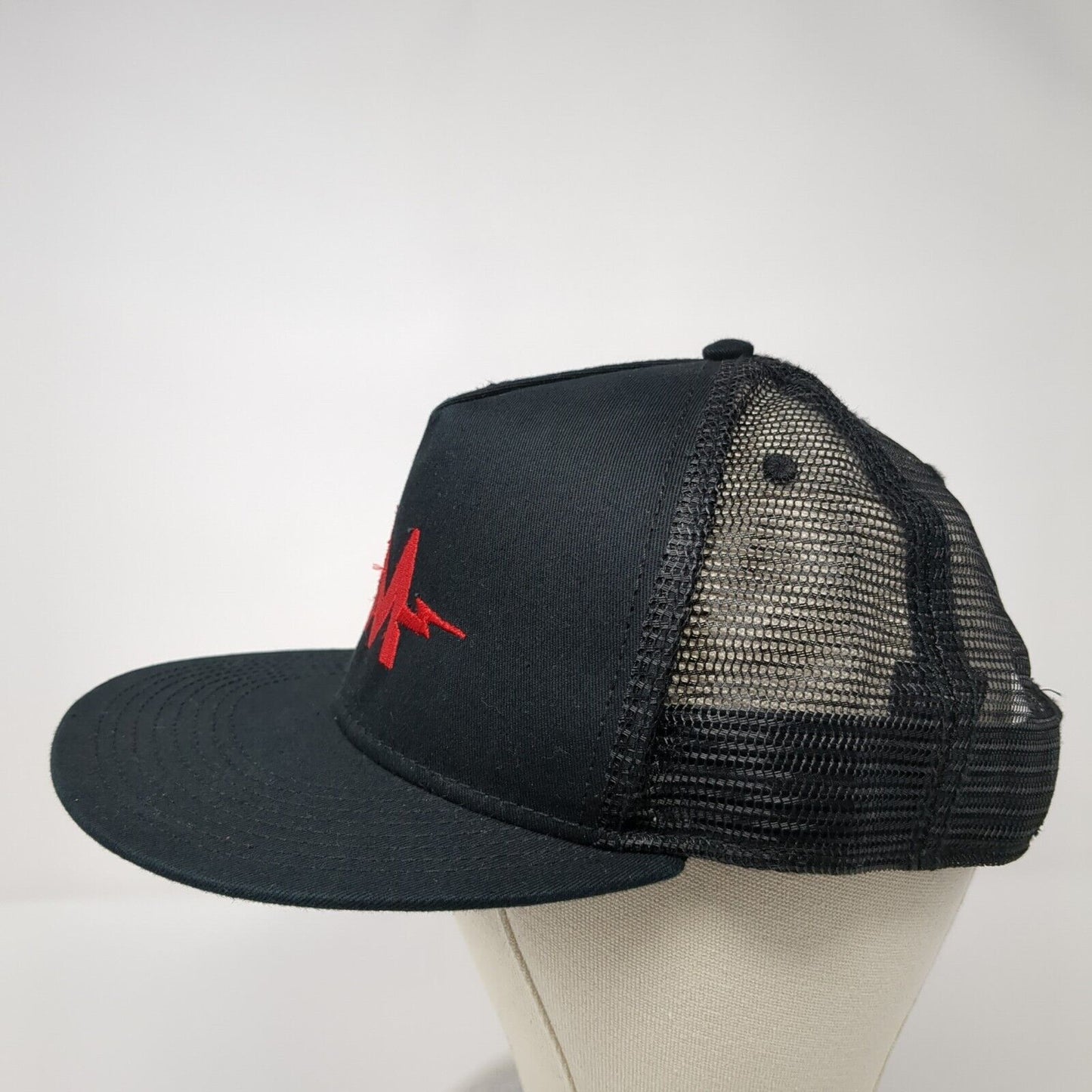 Otto Snapback Trucker Hat Black OSFM Adjustable Embroidered Mesh Back 6 Panel