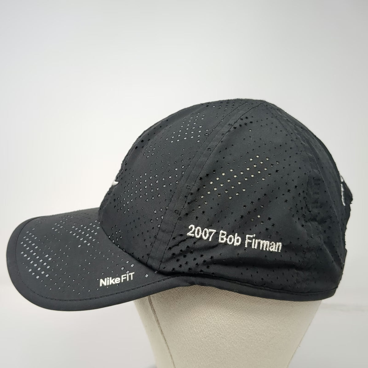 Nike Baseball Cap Gray OSFM Perforated Bob Firman Running Swoosh Strapback Hat