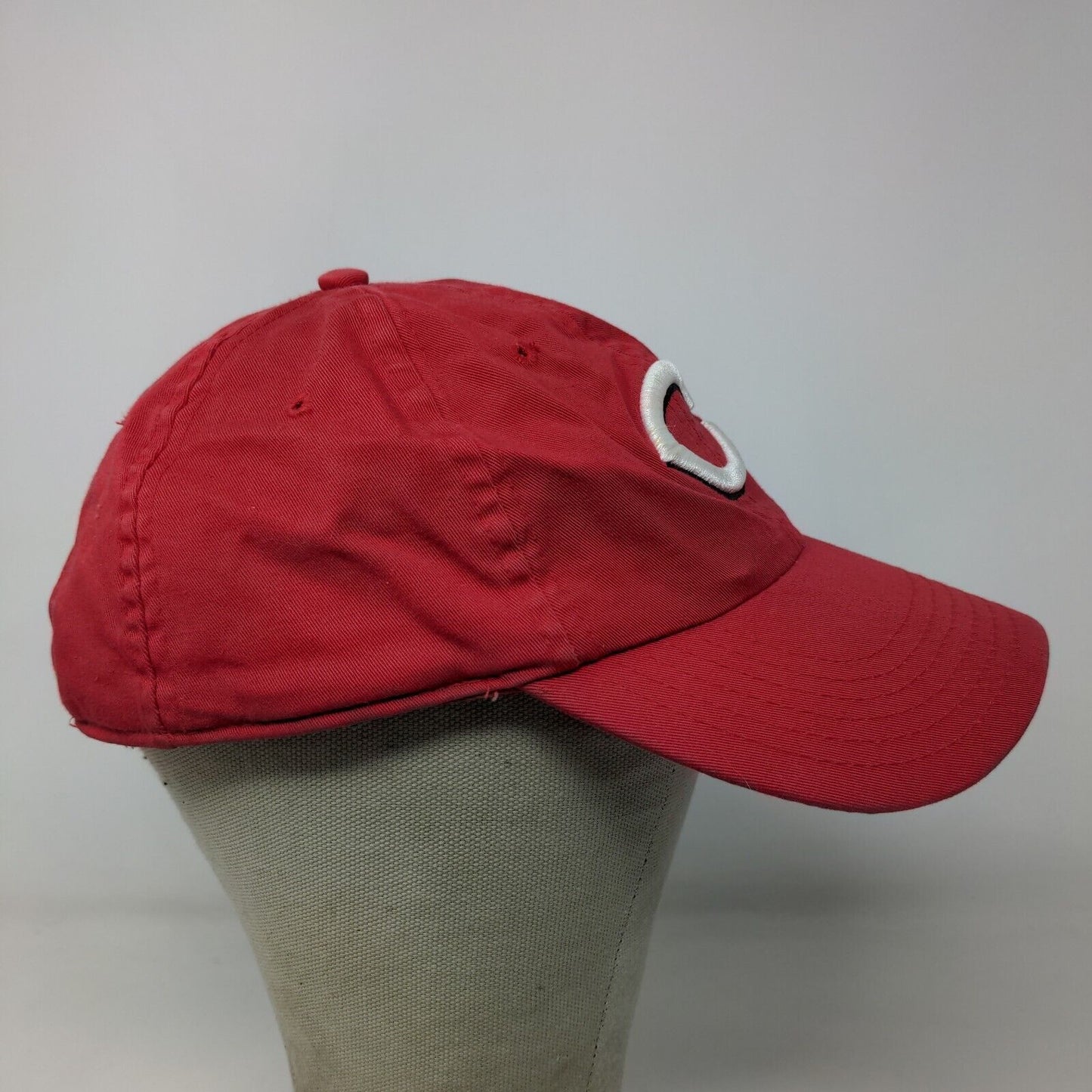 New Era Men's Slideback Hat Red Size OSFA Embroidered Chicago Cubs Logo