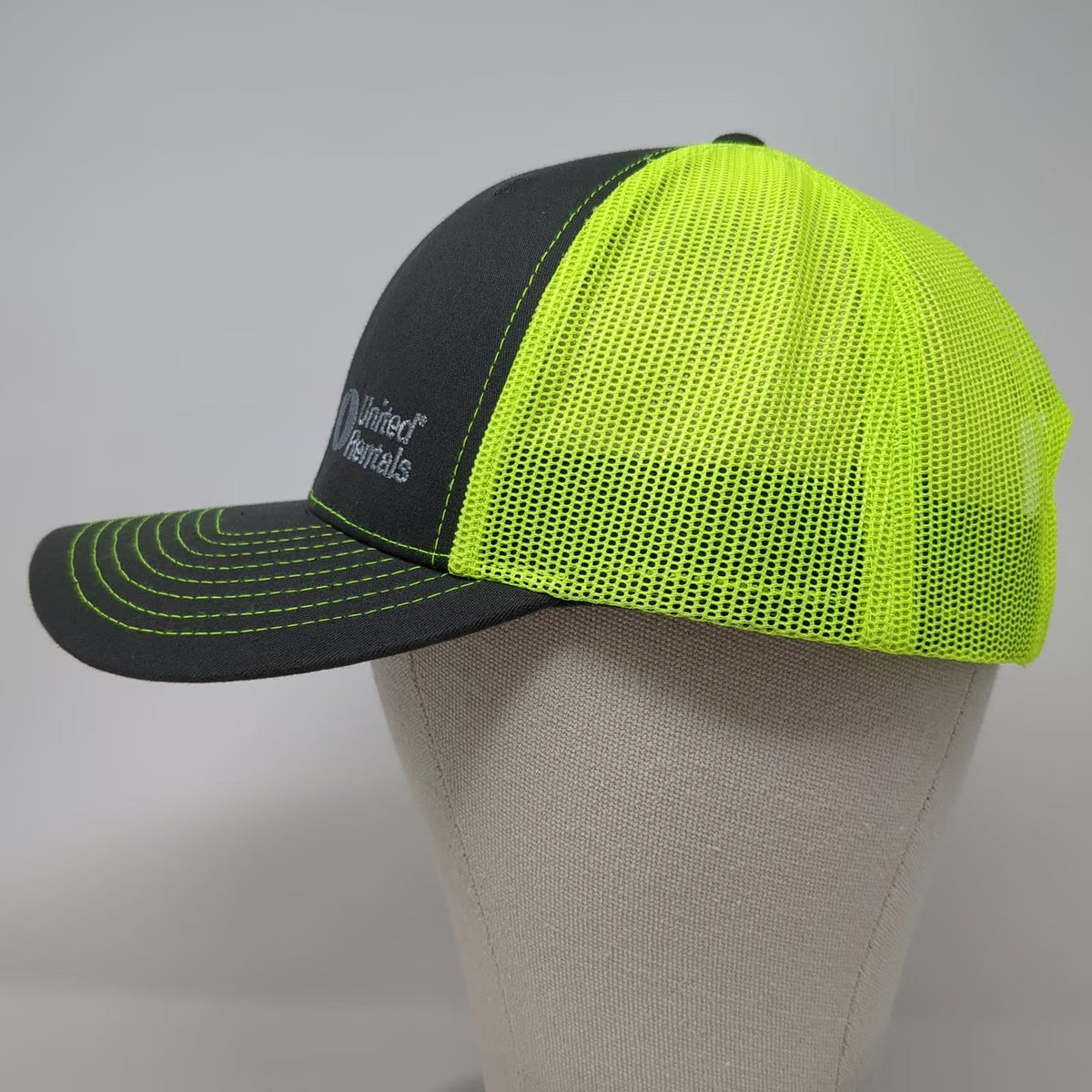 Richardson Trucker Hat Black Yellow One Size United Rentals Mesh Construction