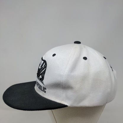 California Republic Snapback Hat White One Size Embroidered Howd