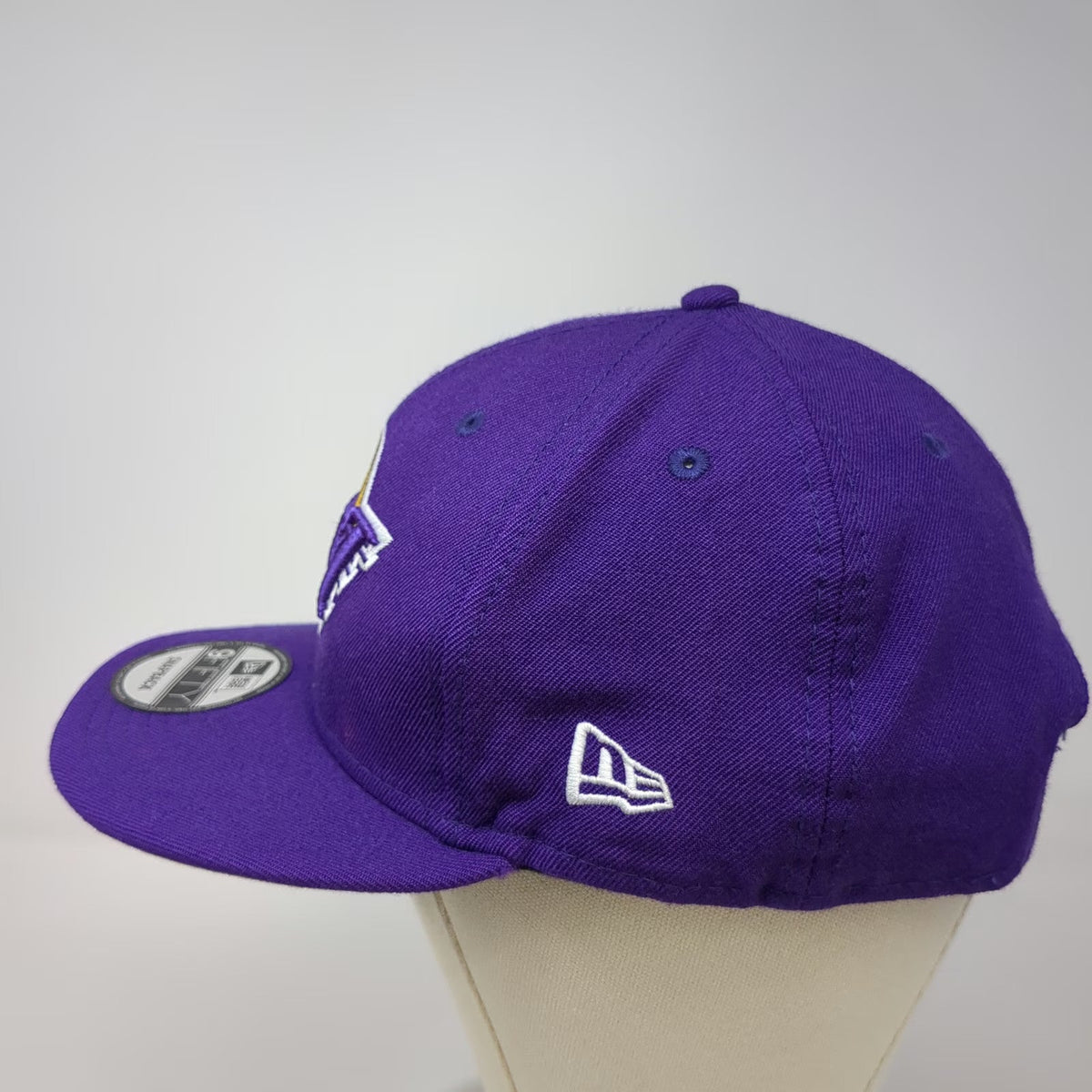 New Era Los Angeles Lakers NBA Snapback Purple One Size Hat Wool Structured Brim