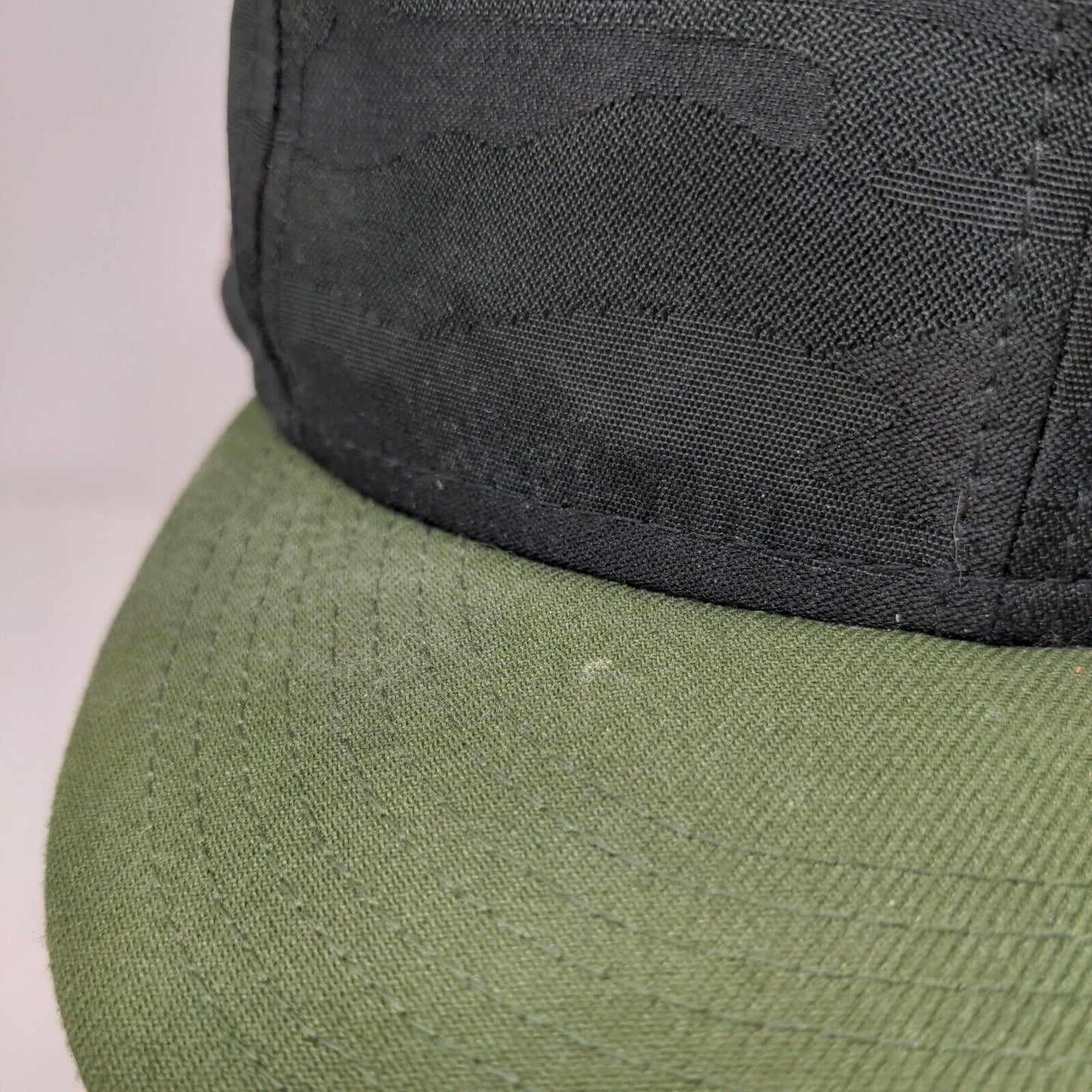 Shawn White Snapback Hat Multicolor OSFM Adjustable Embroidered 6 Panel New Era