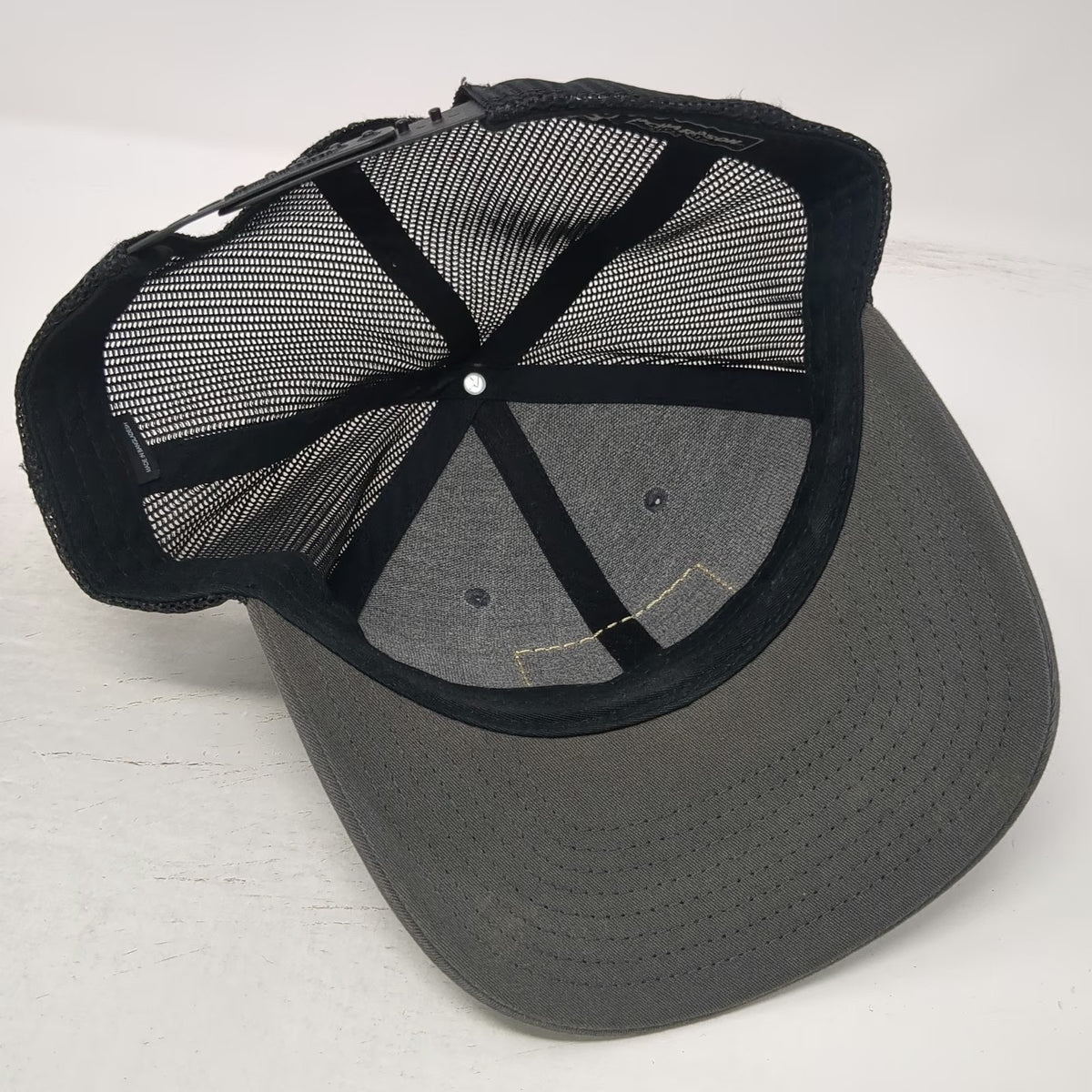 Richardson Trucker Hat Gray One Size Mesh Back Snapback SGW Designworks Leather