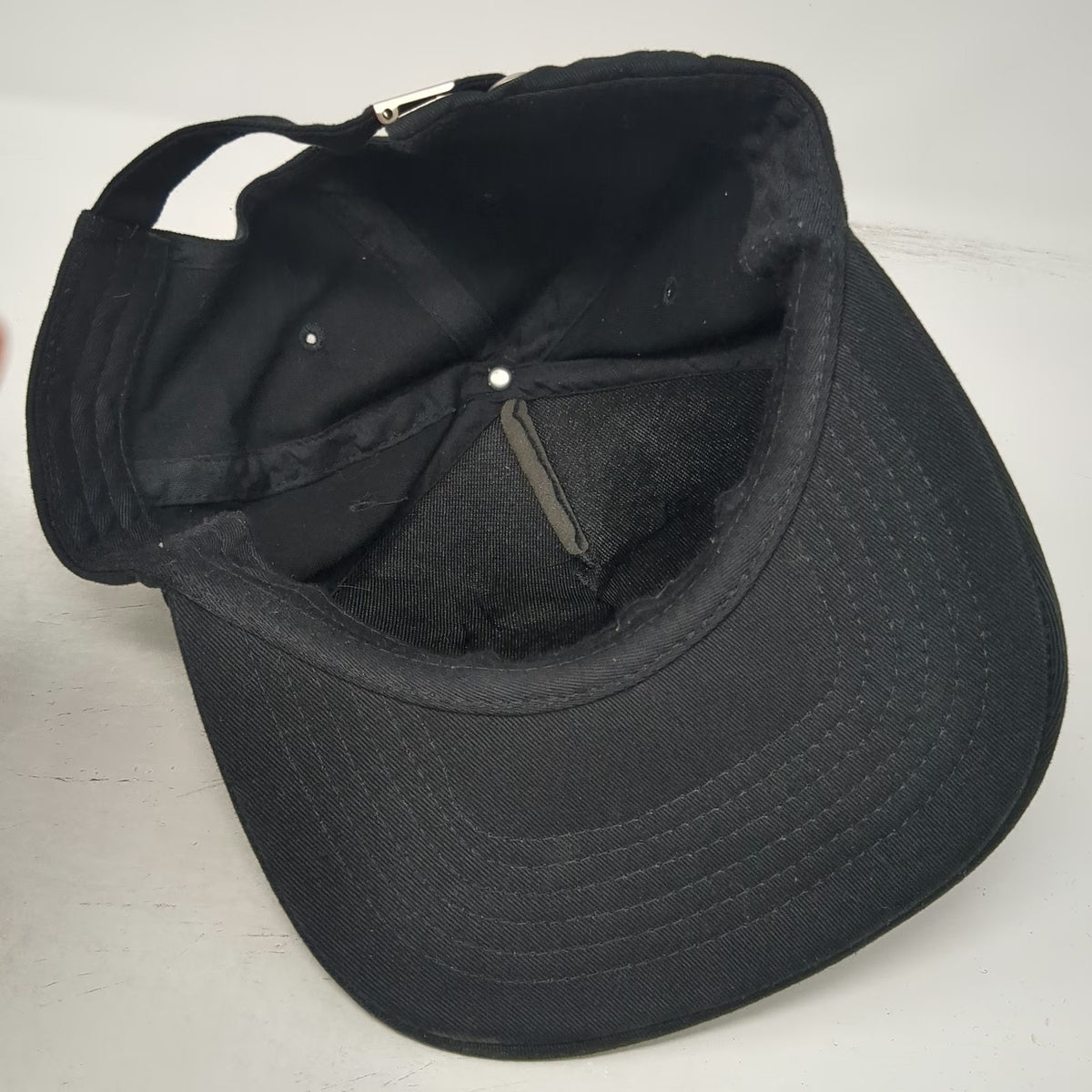 5 Panel Hat Black One Size STRANGERS Red Rubber Logo Slideback Closure Cap