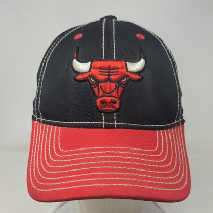 Adidas Men's Fitted Hat Black S-M Embroidered Chicago Bulls NBA Logo