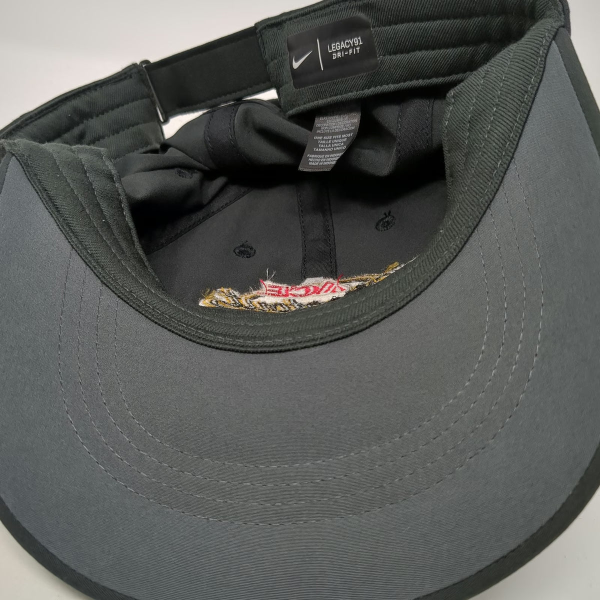 Nike Baseball Cap Black One Size ACE Shootout Golf Dri-Fit Strapback Hat