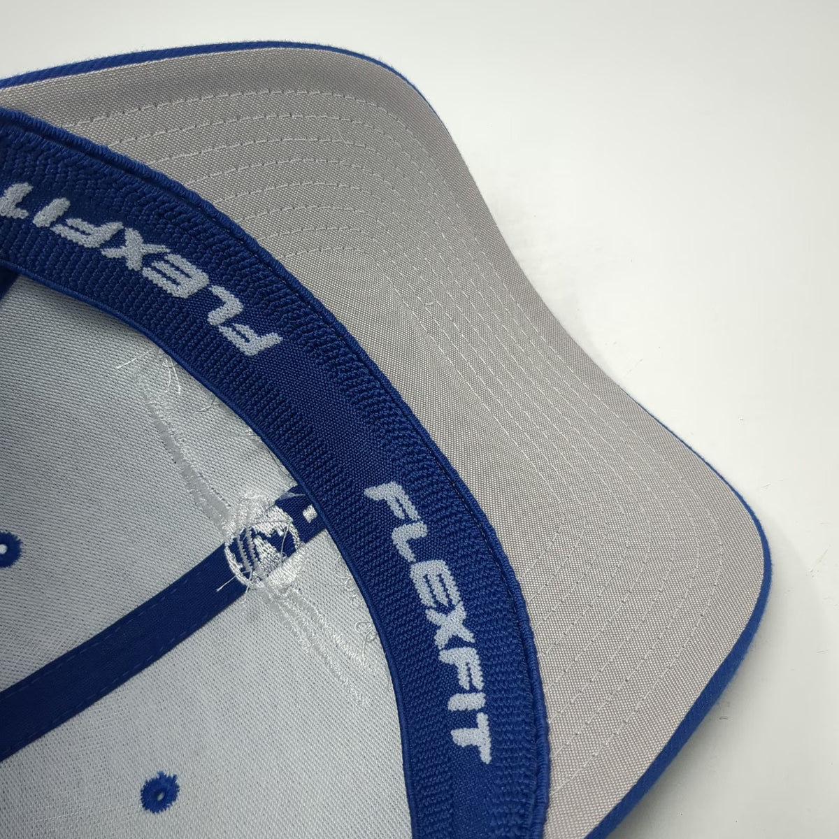 Flexfit Baseball Cap Blue M Structured Stretch Fit Americold Logo Grey Brim Hat