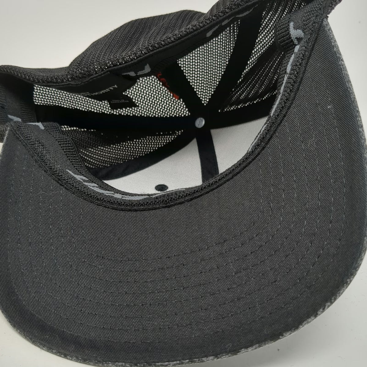 Port Authority Baseball Cap Gray XL Commercial Tire Mesh Back Flexfit Hat
