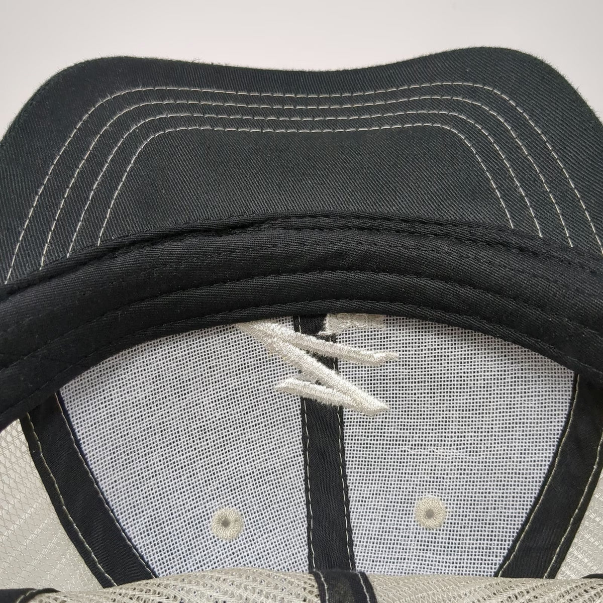 Creative Awards Baseball Cap Black OSFM Mesh Back Z Tags Embroidered Logo Hat