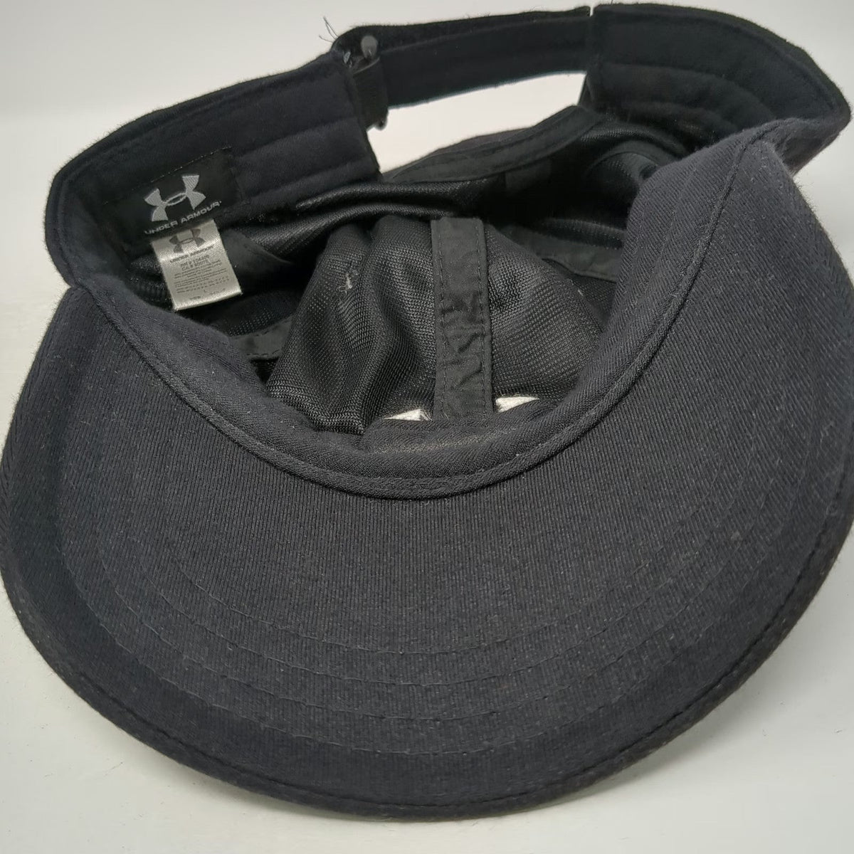 Under Armour Baseball Cap Black One Size Embroidered Logo Strapback Hat Sport
