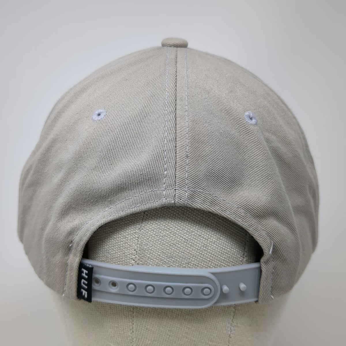 HUF 5 Panel Beige One Size Snapback Cotton Logo Patch Hat Adjustable Flat Brim