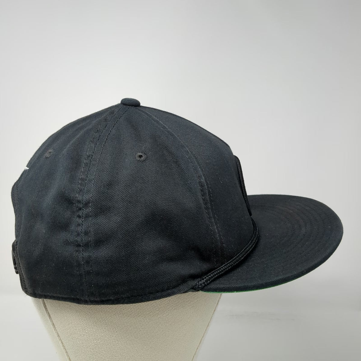 Nike 5 Panel Black Hat One Size Rope Golf Snapback Green Underbrim Patch Swoosh