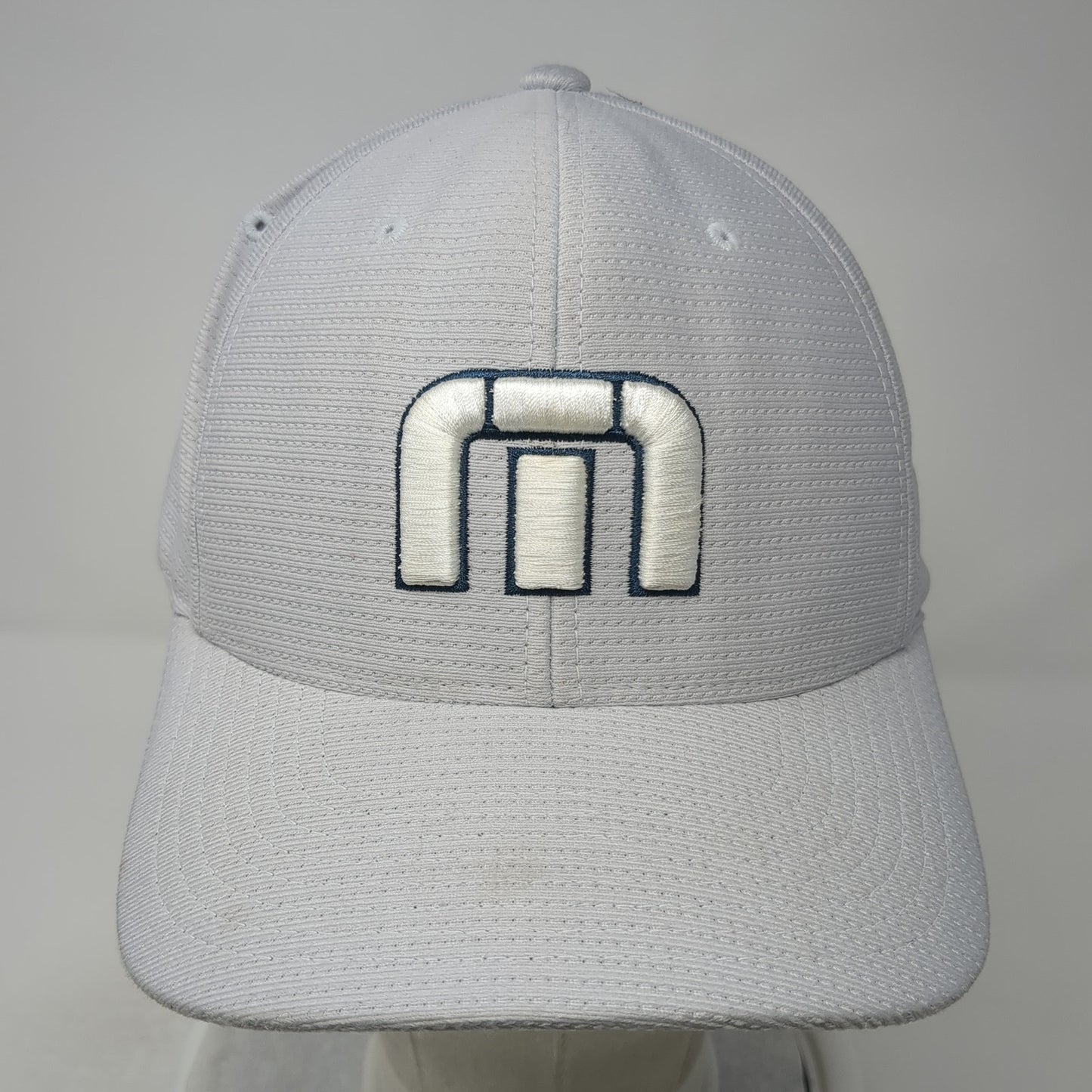 Travis Matthew Fitted Baseball Cap Gray Size XL Embroidered Flexfit Yupoong