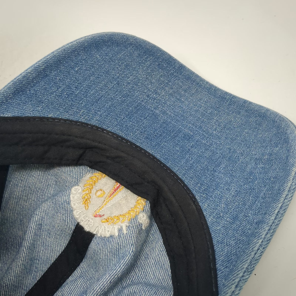 Vans Baseball Cap Blue One Size Denim Off The Wall Sailboat Logo Slideback Hat