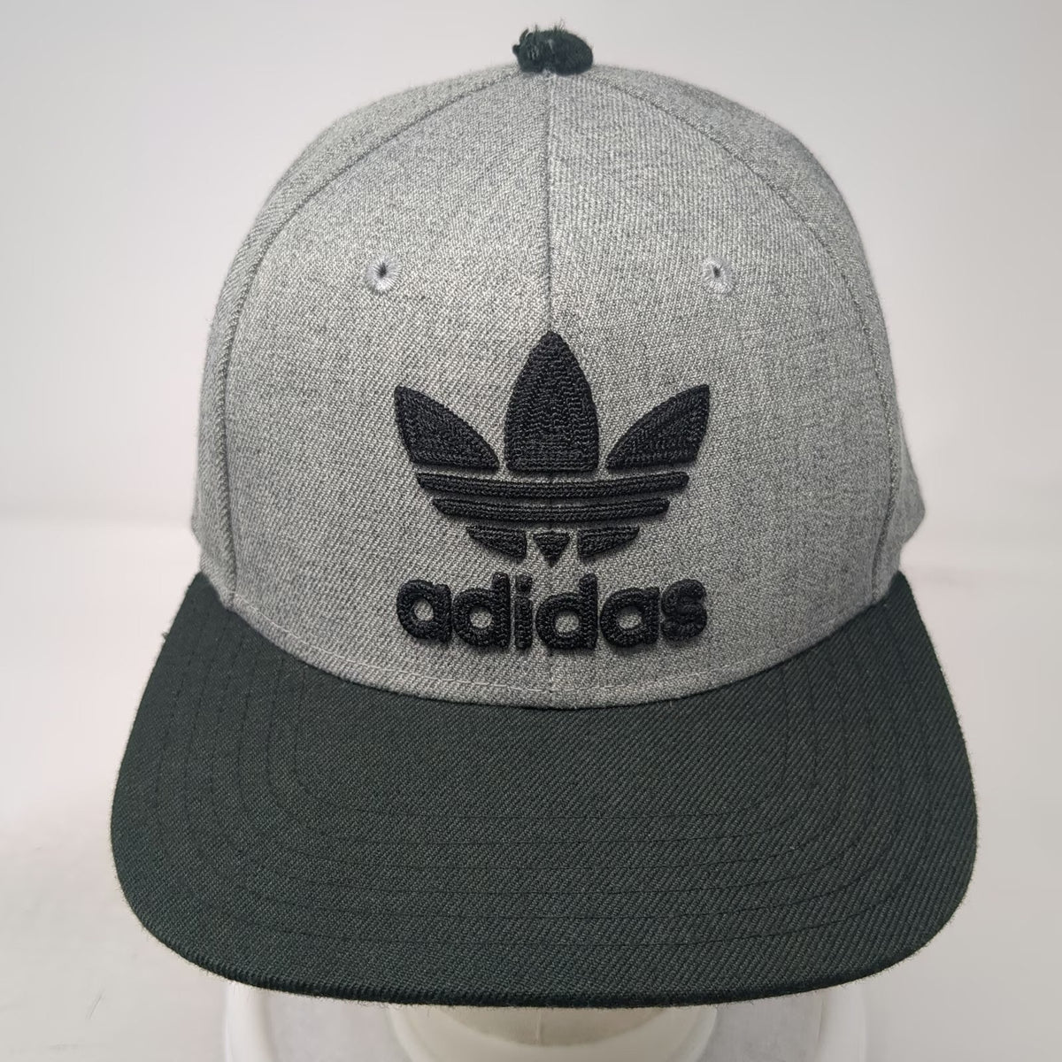 Adidas Snapback Gray One Size Black Flat Brim Trefoil Wool Blend Logo Hat