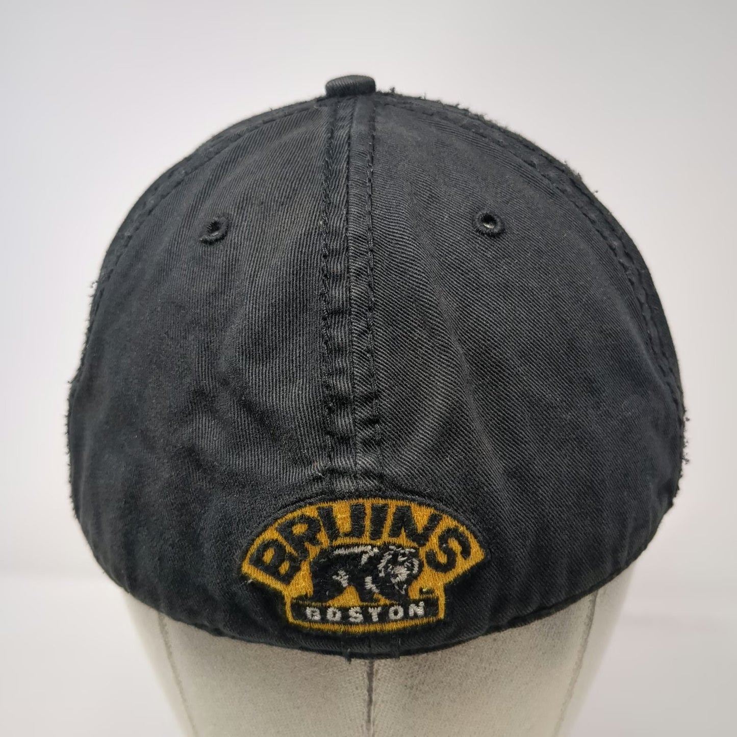Boston Bruins NHL '47 Cap Black L Distressed Bear Patch Logo Franchise Hat