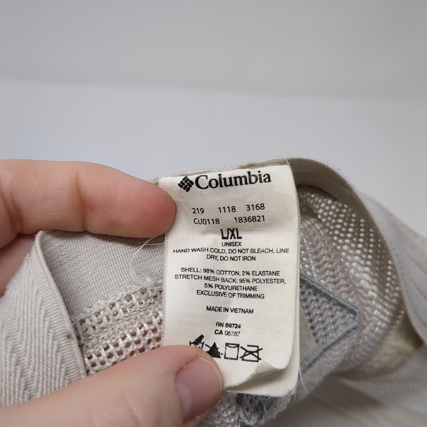 PFG Performance Fishing Gear Fitted Trucker Hat Green L/XL Mesh Back Columbia