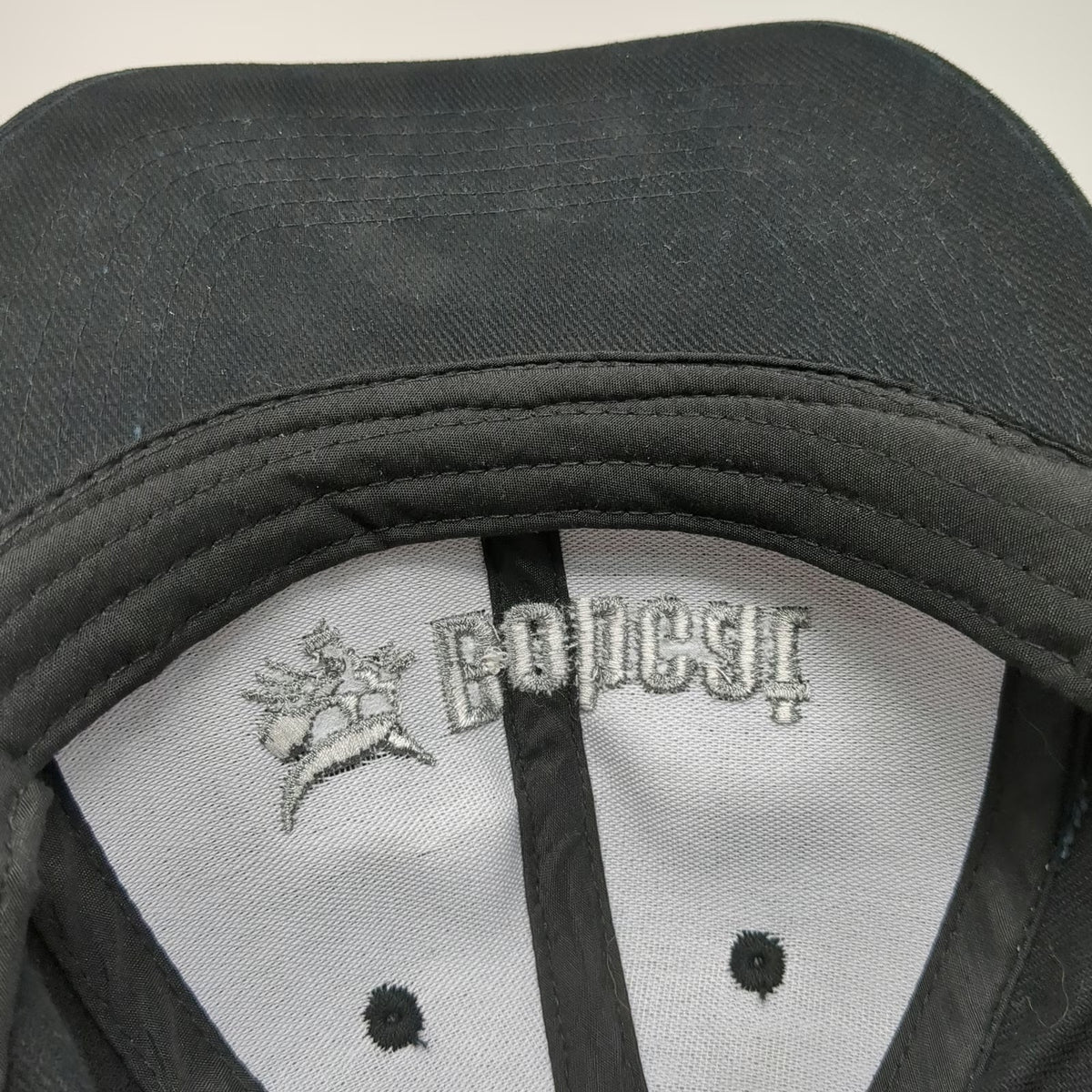 Hiphic Bobcat Logo Embroidered Baseball Cap Black One Size Strapback Hat