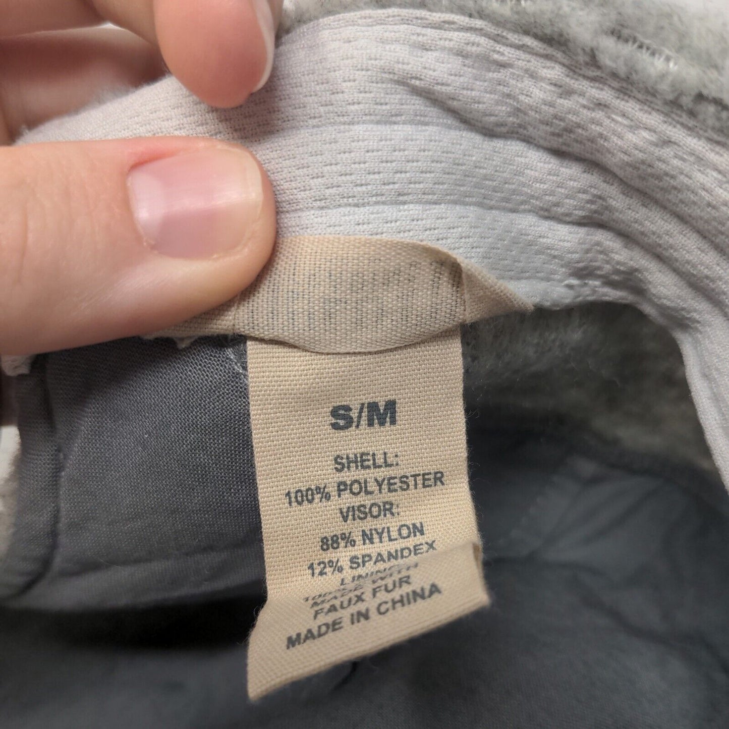 Duluth Trading Co Men's Fuzzy Fleece Cap Hat Gray S-M Polyester