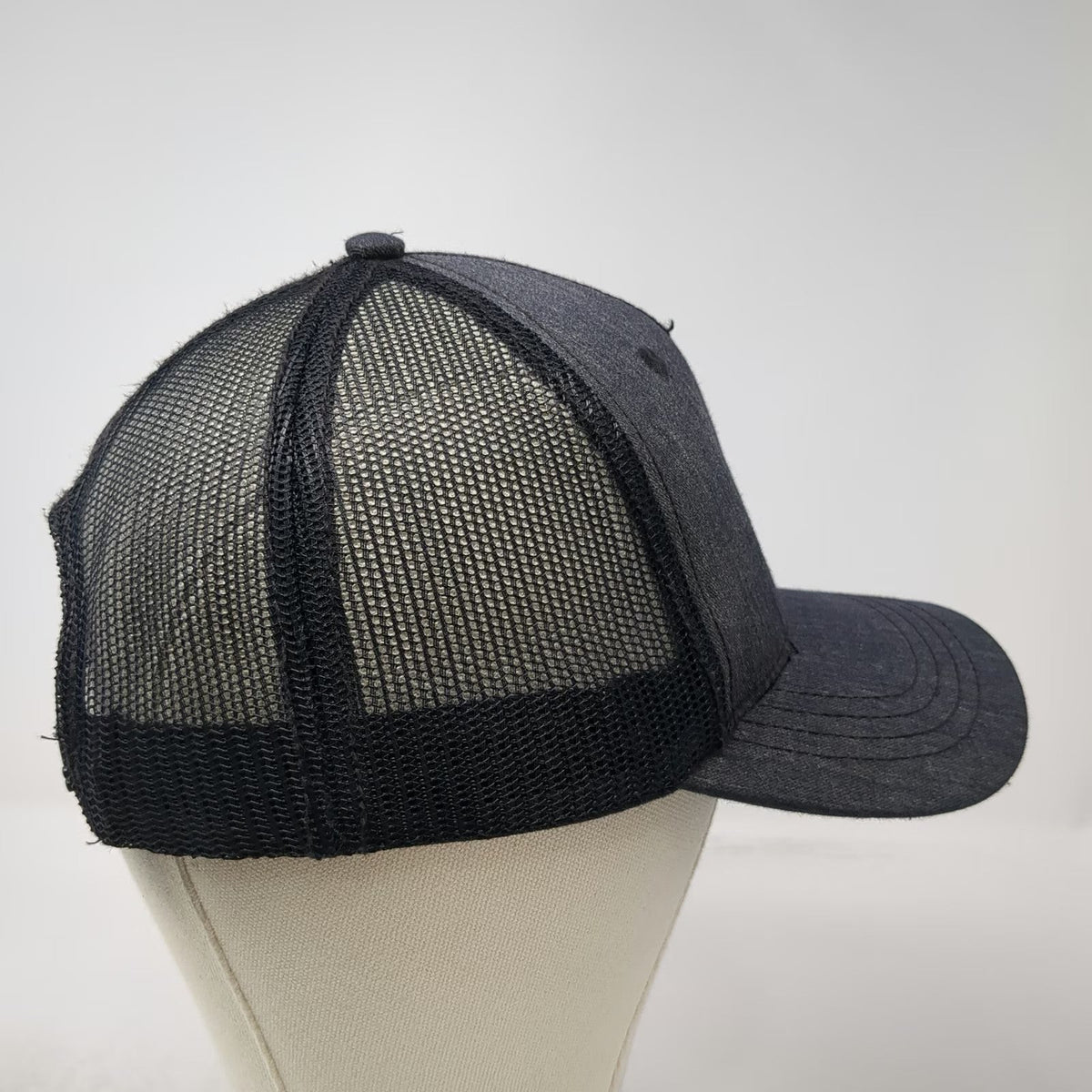 Caterpillar Trucker Hat Gray One Size Mesh Back Snapback Logo Workwear Cap