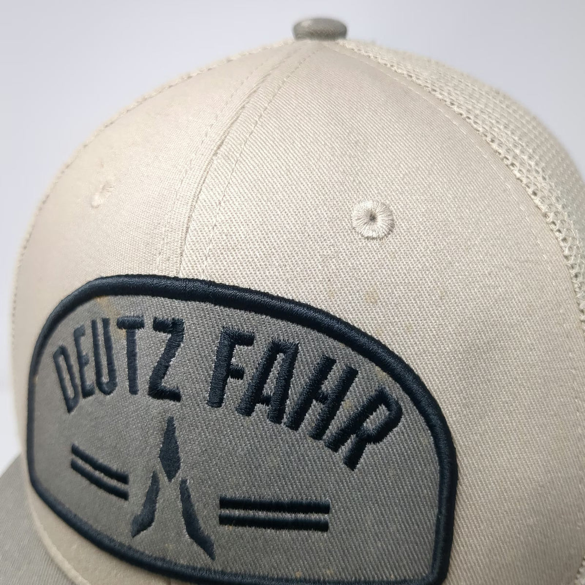 Deutz-Fahr Trucker Hat Beige One Size Snapback Mesh Patch Agriculture Tractor