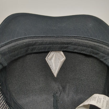 Volcom Trucker Hat Black OSFM Snapback Mesh Embroidered Stone Logo Structured