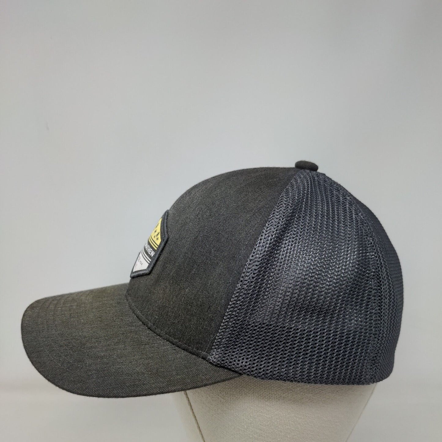 Travis Mathew Patch Fitted Mesh Back Trucker Hat L/XL Gray Flexfit