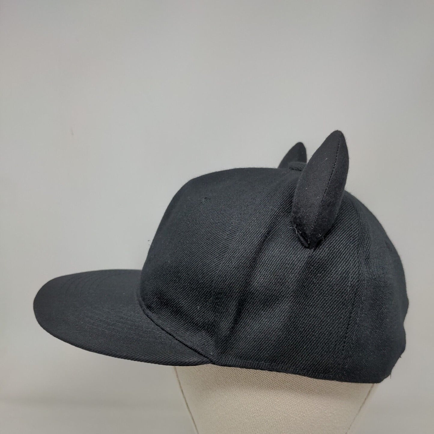 Unbranded Snapback Hat Black One Size Adjustable Devil Horn Vented Holes Blank