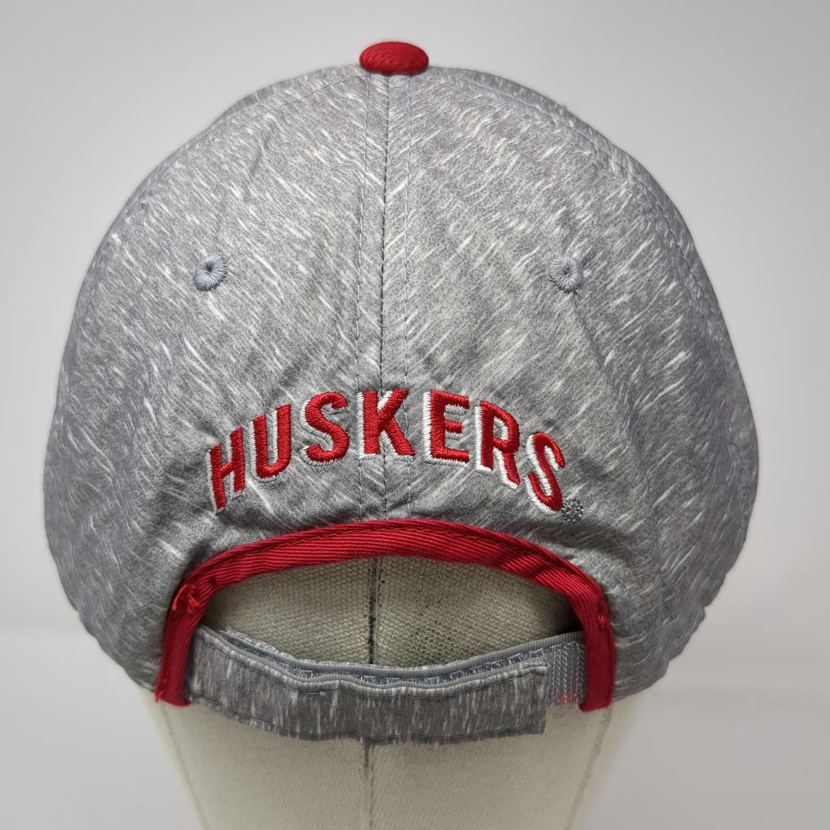 Captivating Nebraska Cornhuskers NCAA Gray OSFM Cap Strapback Embroidered Hat