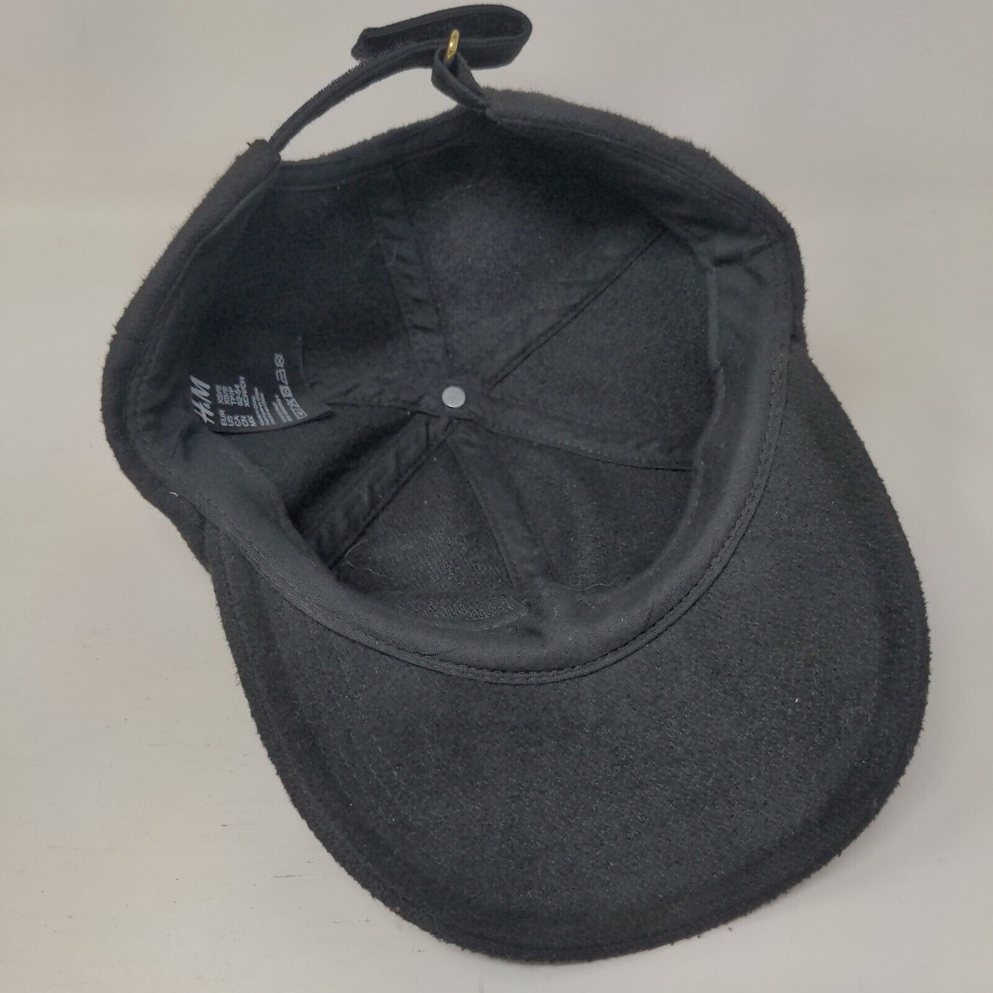 H&M Strapback Hat Solid Black XS/S Adjustable 6 Panel Blank Outdoor