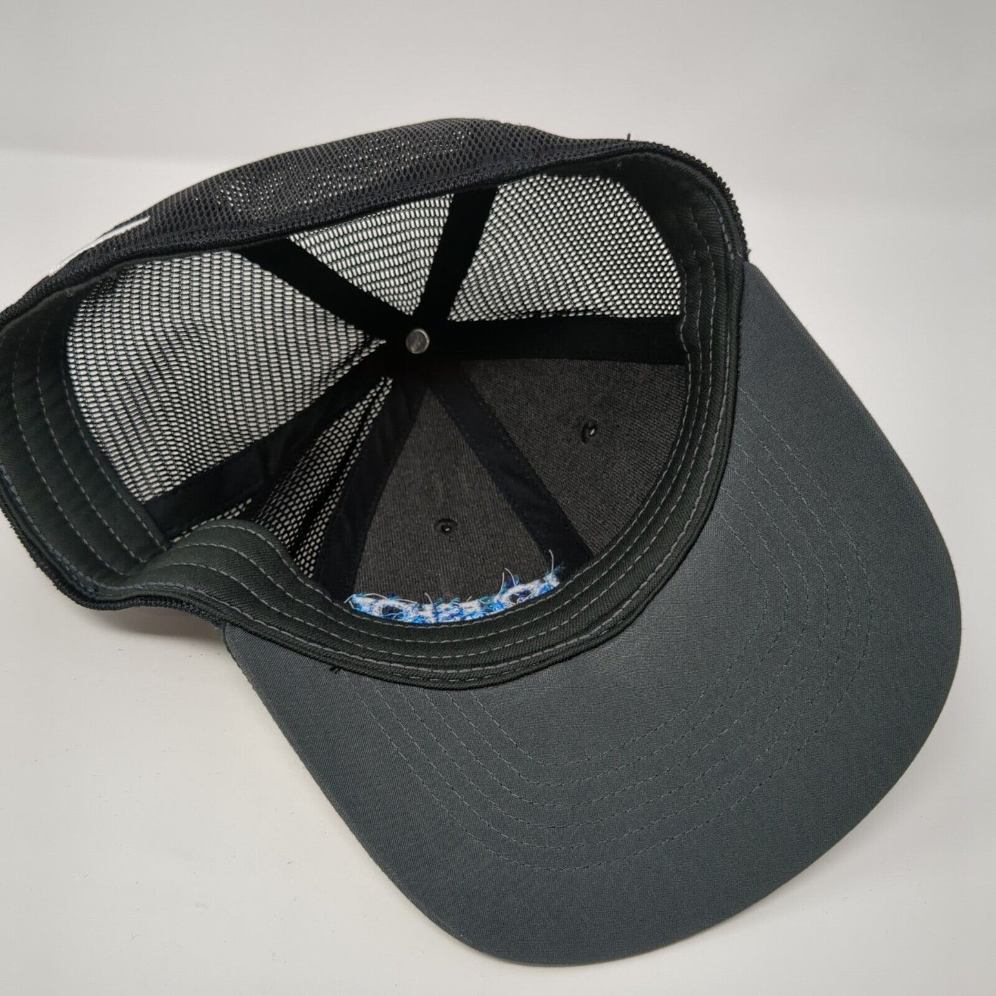Holeshot Plumbing Fitted Mesh Back Trucker Hat Black M/L Nike Dri-Fit