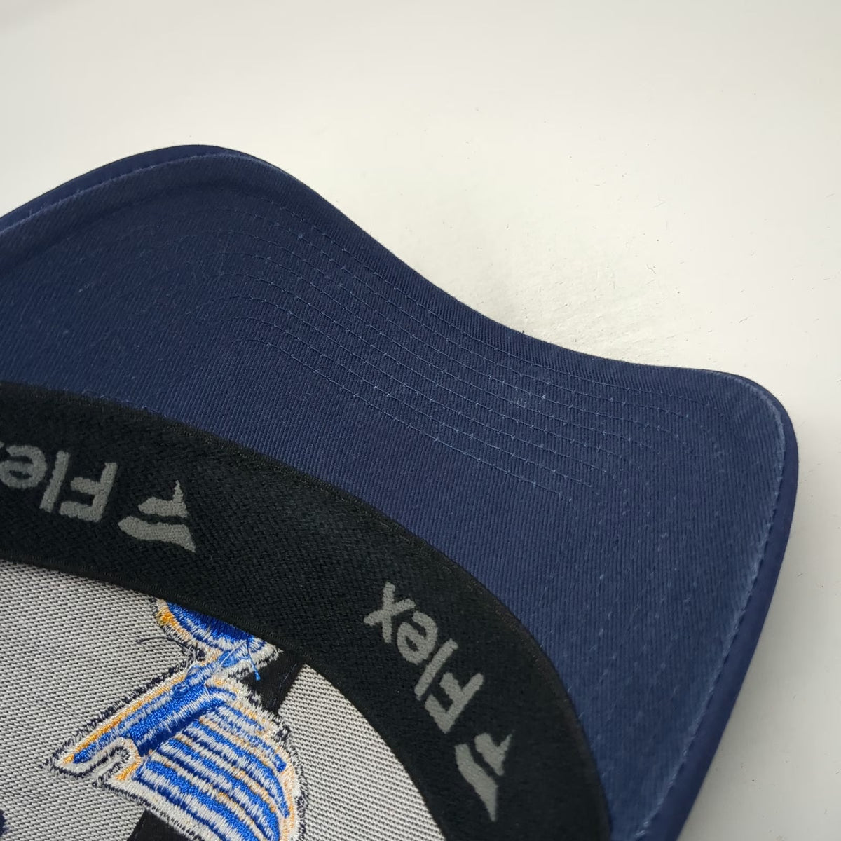 St. Louis Blues NHL Fanatics Cap Blue XL Flex Fit Embroidered Curved Brim Hat