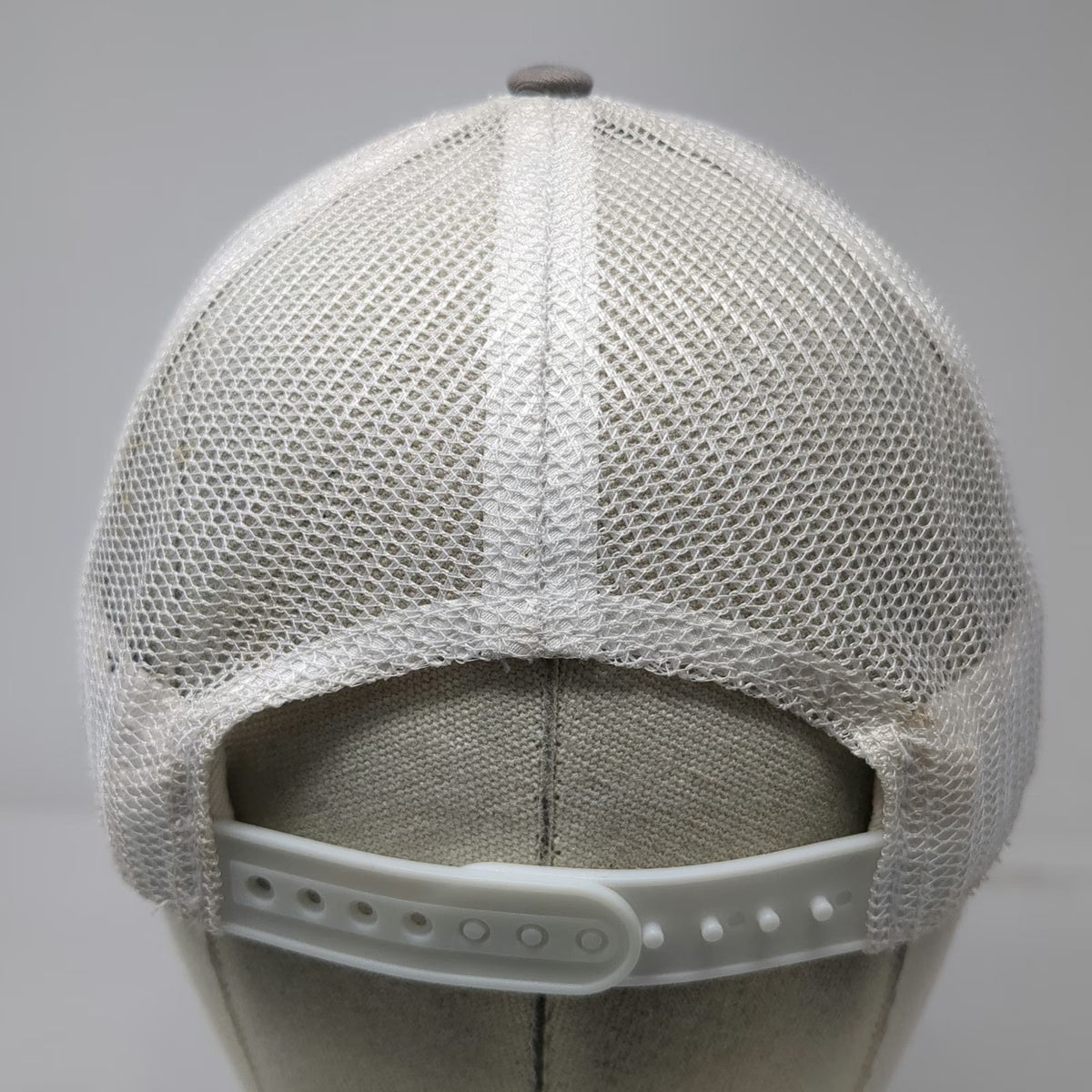 Outdoor Cap Trucker Hat Gray White Red One Size D&B Supply Mesh Snapback Hat