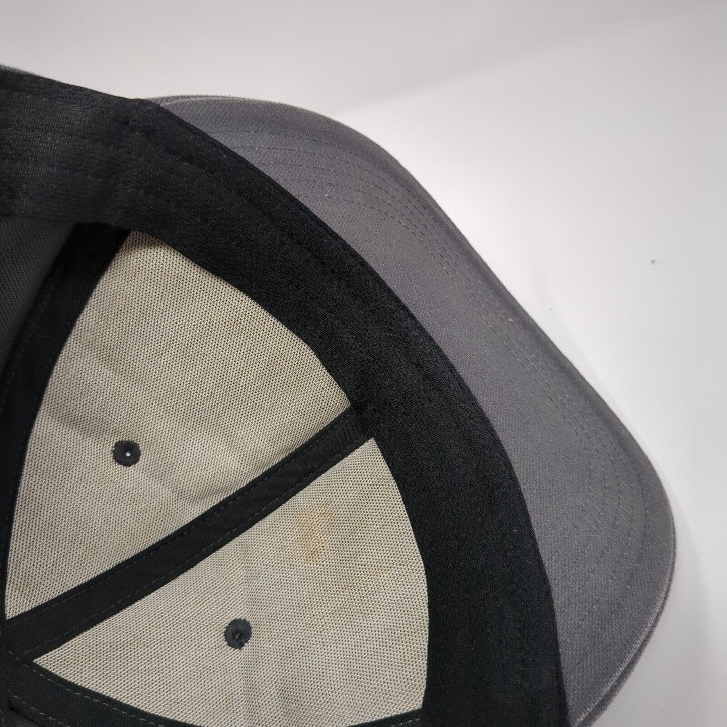 Carhartt Snapback Hat Gray One Size Adjustable Embroidered Patch Logo 6 Panel