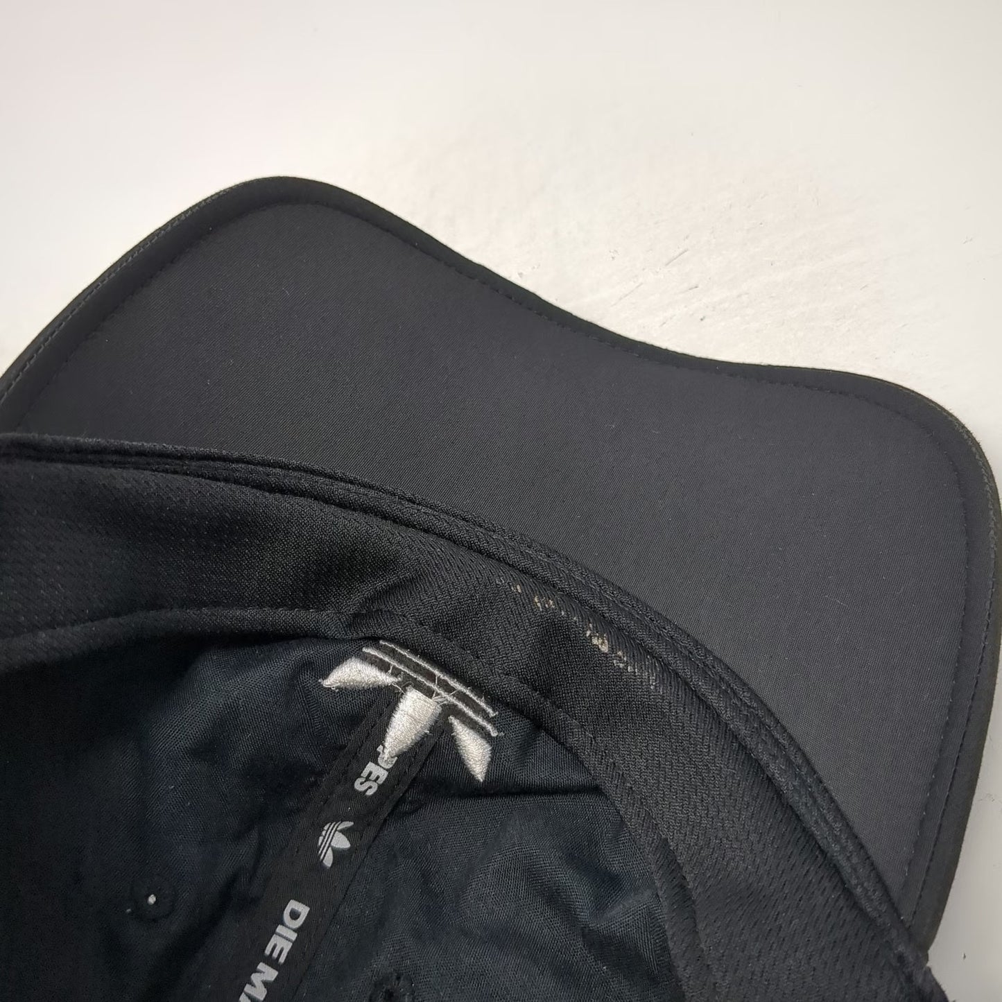 Adidas Baseball Cap Black One Size Stripe Brim Nylon Slideback Trefoil Hat