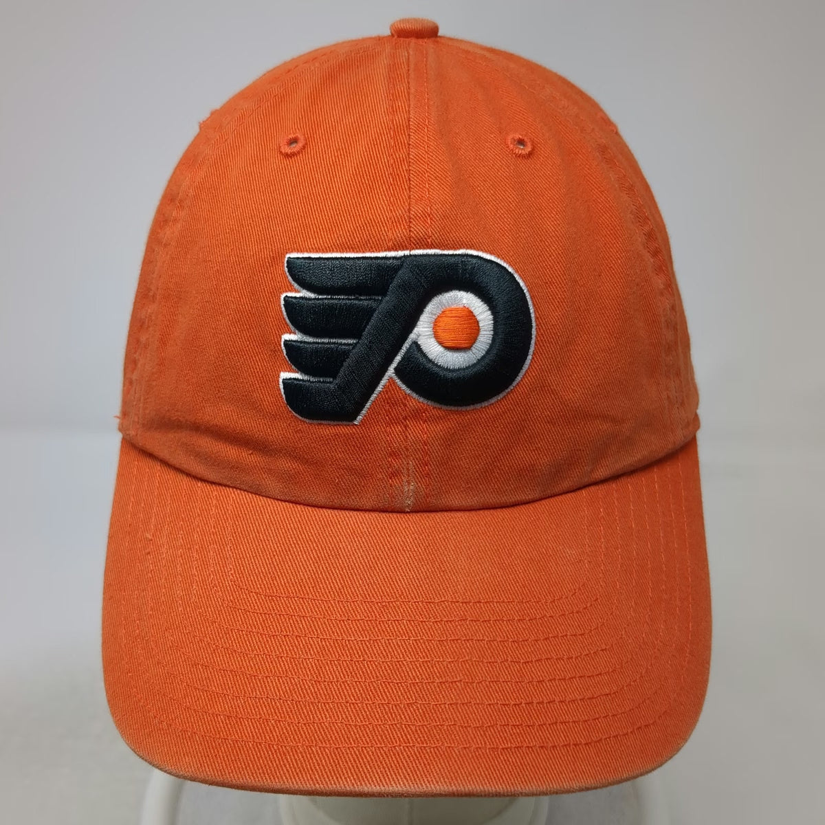 Philadelphia Flyers NHL '47 Brand Cap Orange M Fitted Franchise Embroidered Hat
