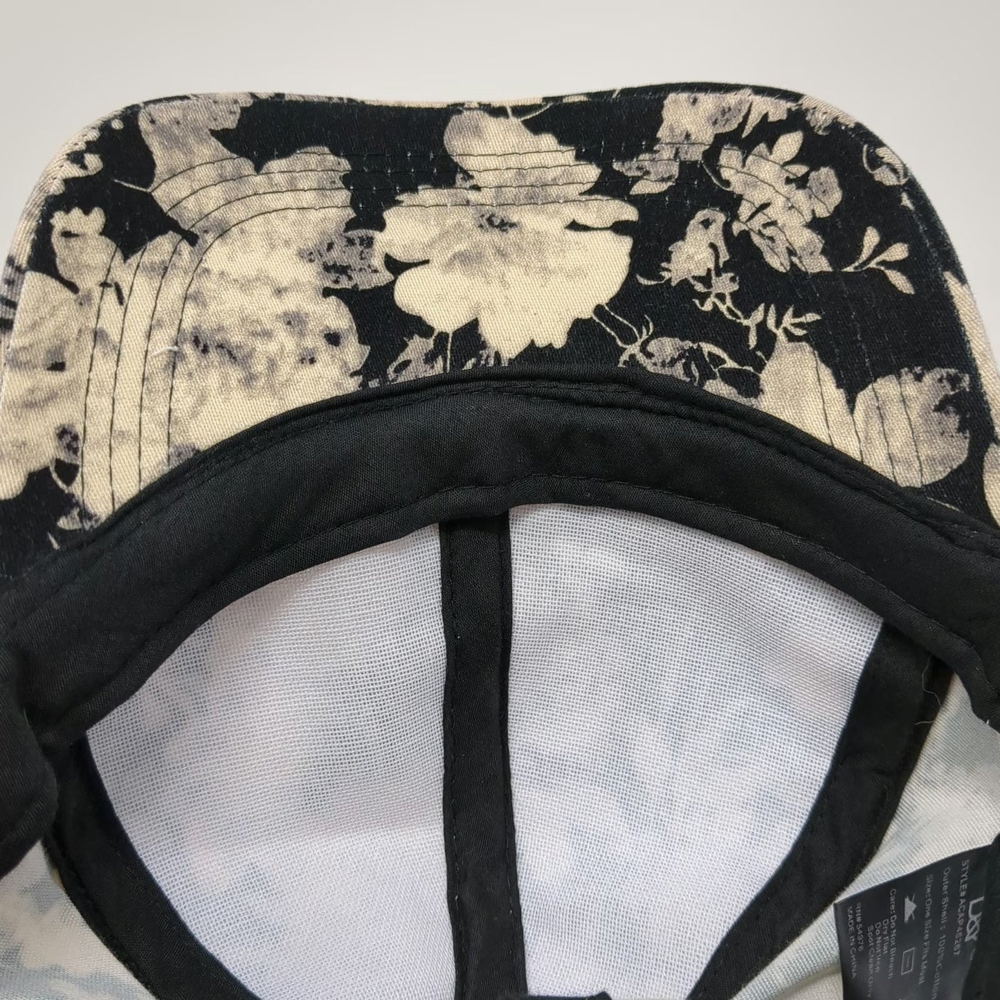 D&Y Baseball Cap Black White Floral Print One Size Adjustable Hat Cotton Strap