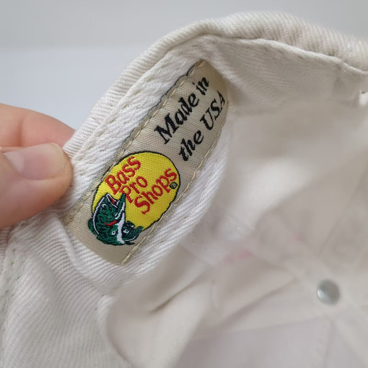 Bass Pro Shops Trucker Hat White OS Vintage Made in USA Snapback Bass Fish Flag