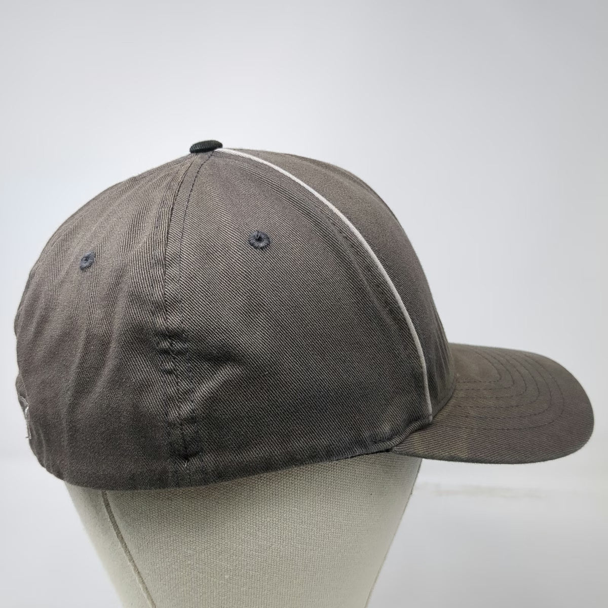 Fox Racing Baseball Cap Gray M Fitted Flexfit Embroidered Head Logo Athletic Hat