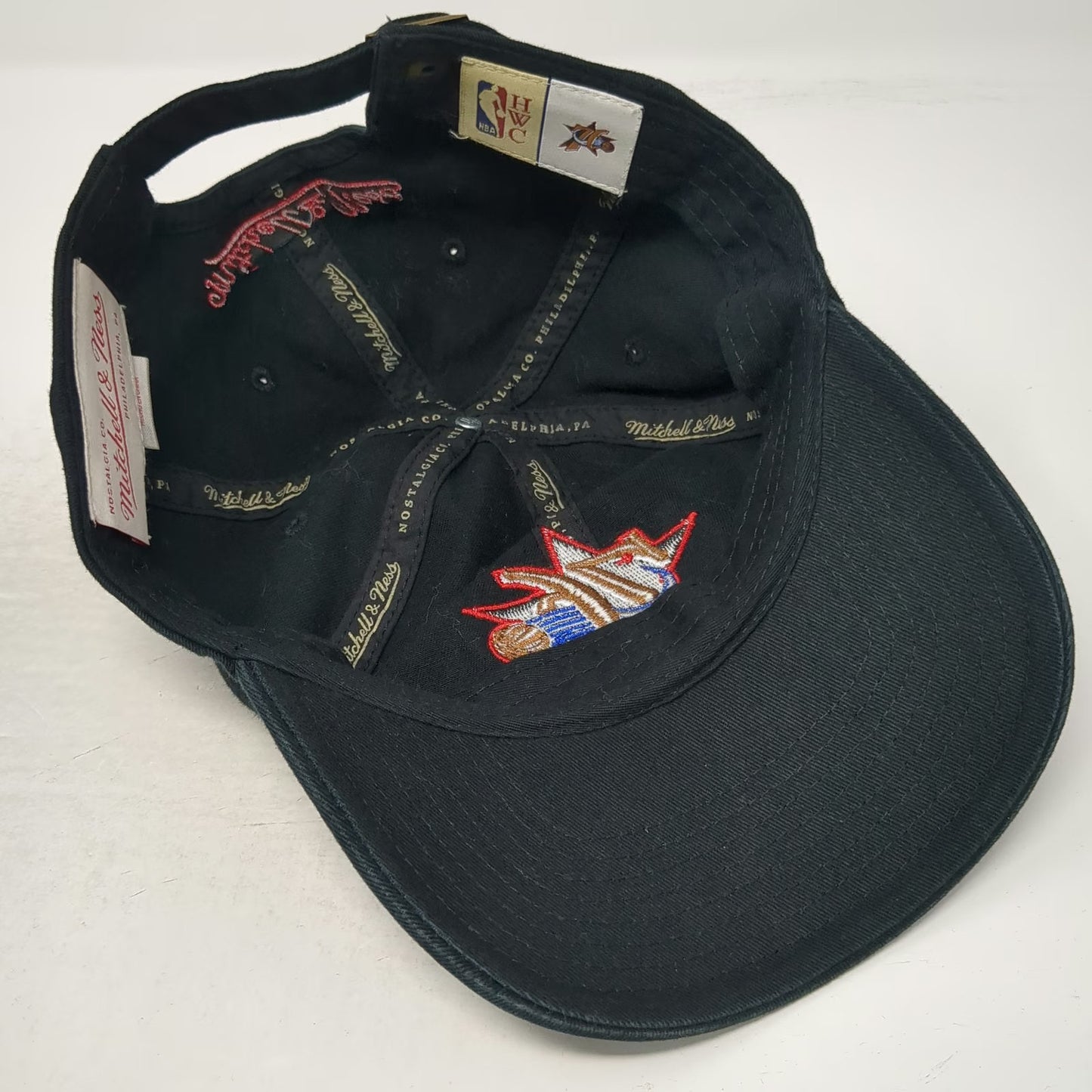 Mitchell & Ness Philadelphia 76ers NBA Black One Size Cap Hat Hardwood Classics