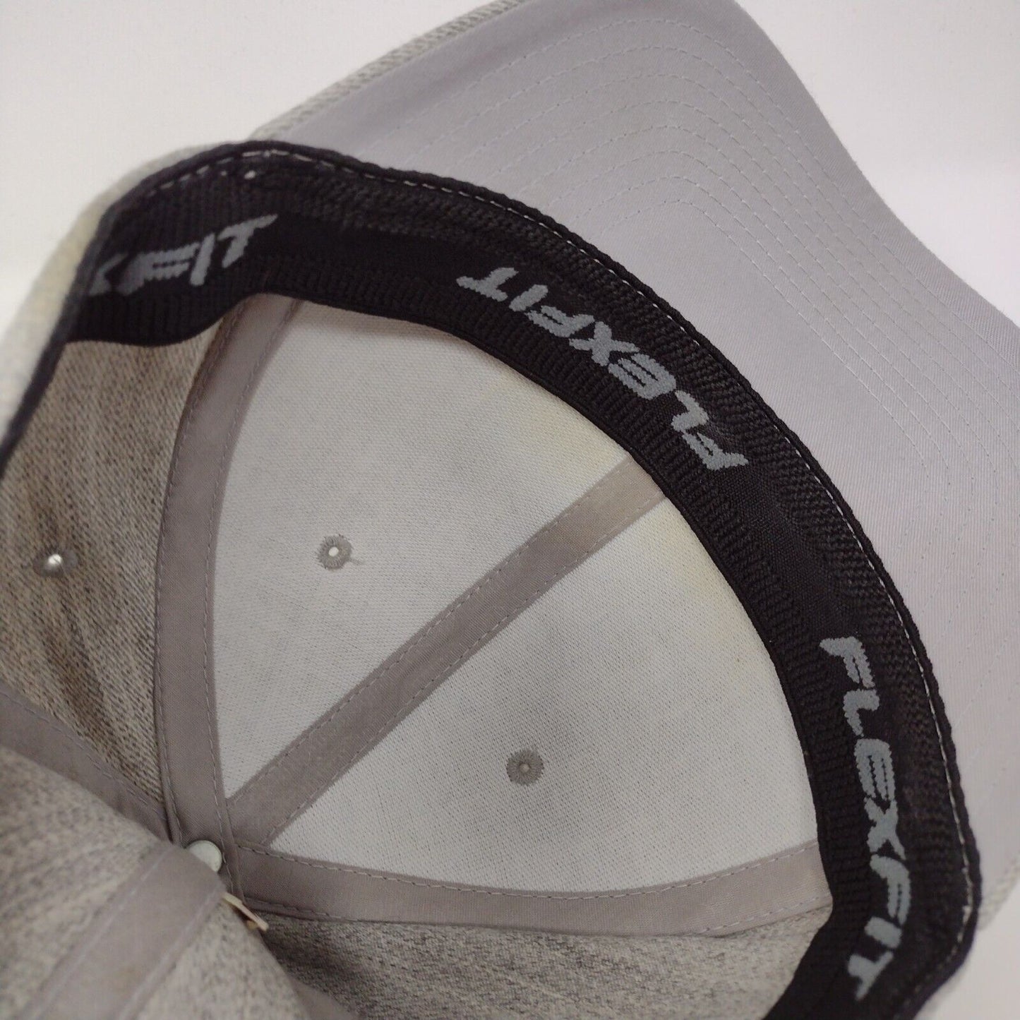 American Flag Fitted Hat Gray S/M Flexfit Patriotic 6 Panel Vented Holes Yupoong