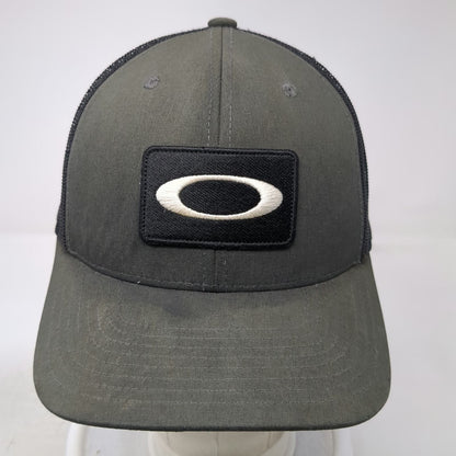 Oakley Trucker Hat Gray One Size Mesh Back Logo Patch Snapback Breathable