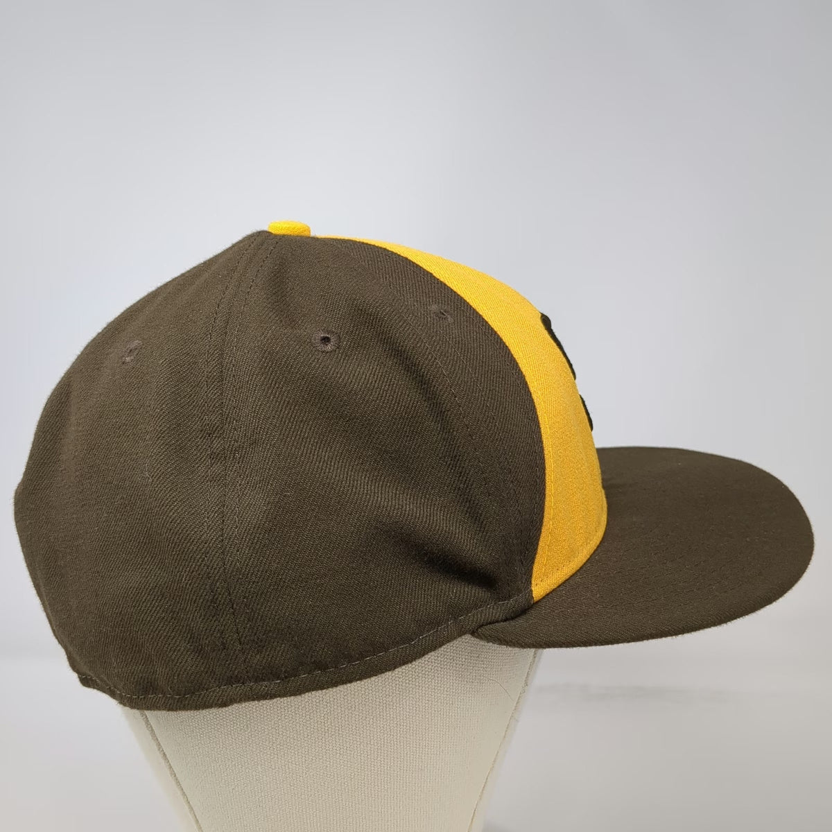 New Era San Diego Padres MLB Baseball Cap Brown Yellow 7 3/4 Fitted 59FIFTY Hat