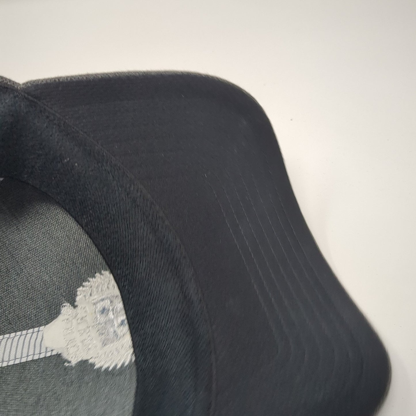 Canyon Crest Fitted Baseball Cap Gray XL Lightweight Embroidered TaylorMade