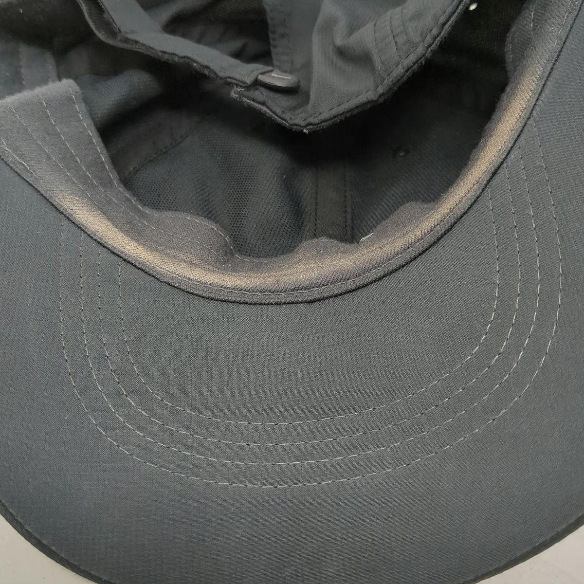 Nike Golf Baseball Cap Black One Size Embroidered Swoosh Strapback Sport Hat